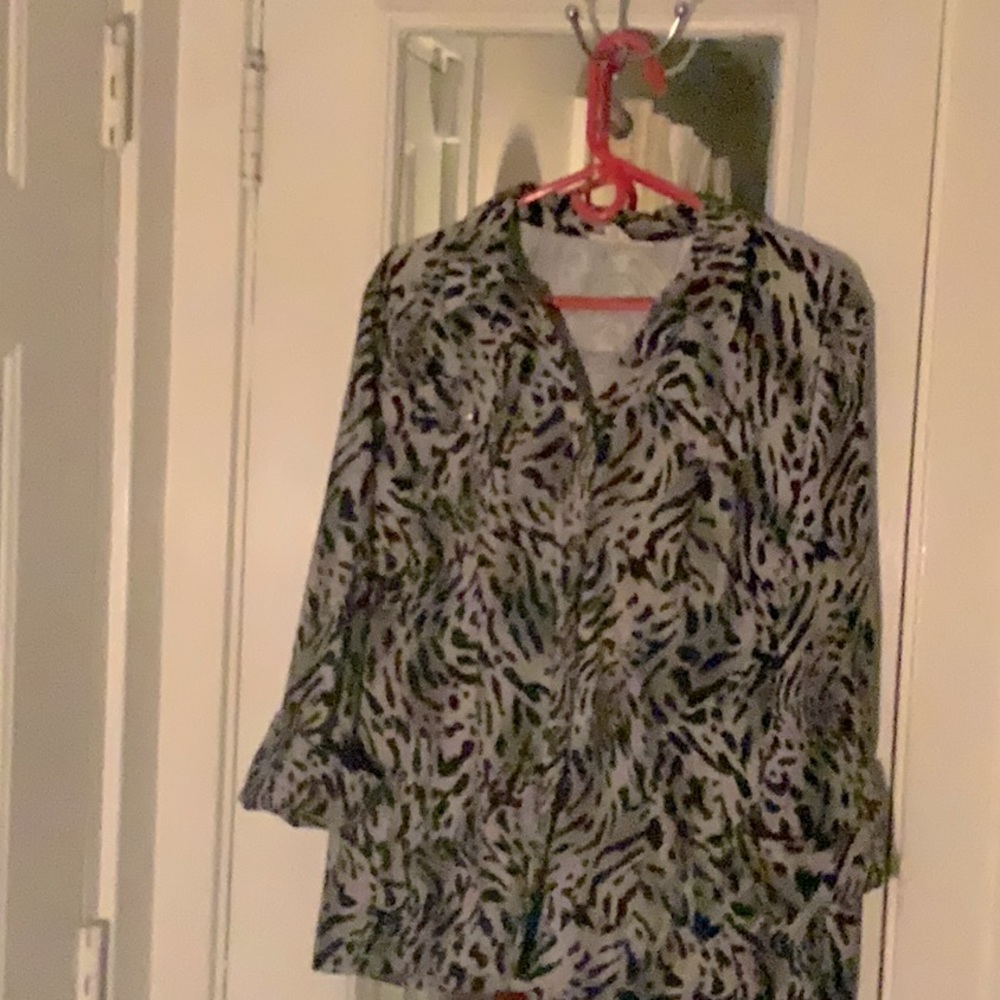 women’s size 16 Casual Shirt